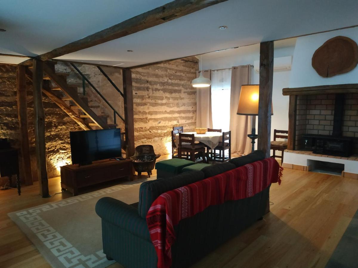 Casa da Tia Guida Bed & Breakfast Golega Bagian luar foto